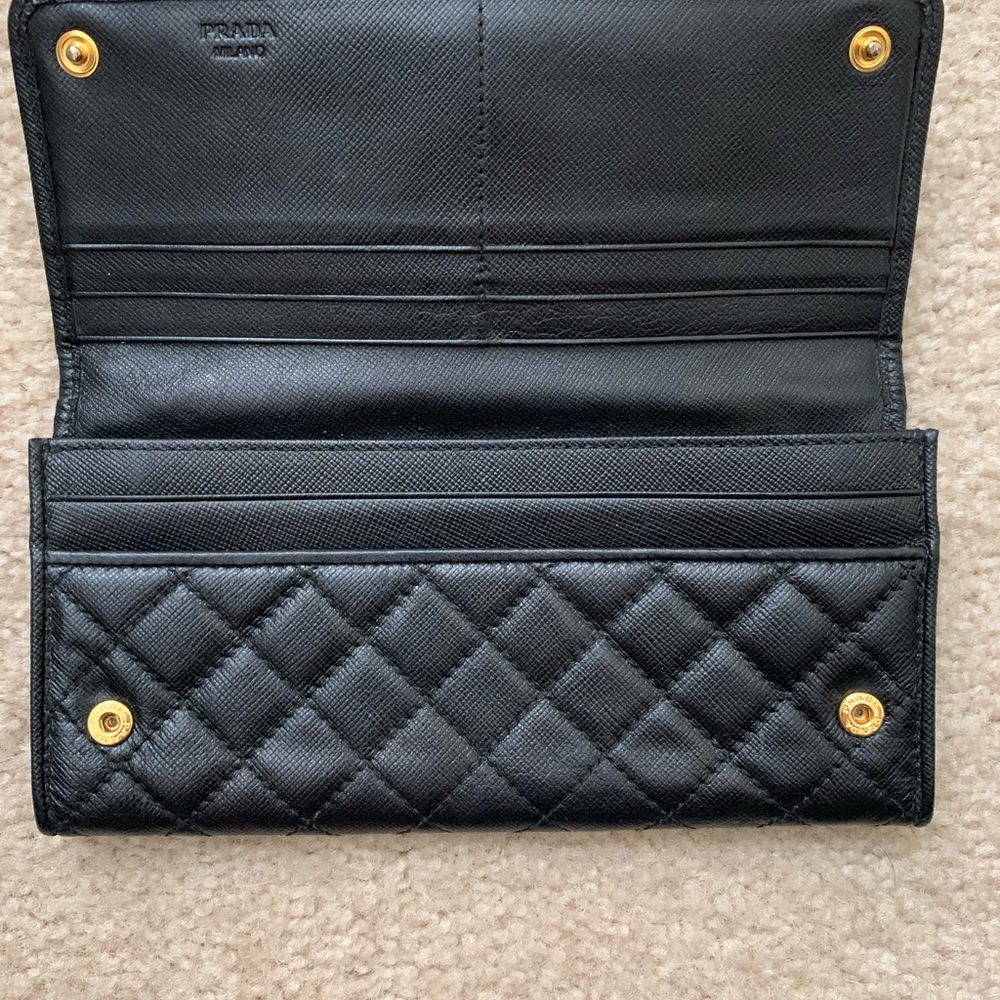 Prada wallet - Picture 2 of 5
